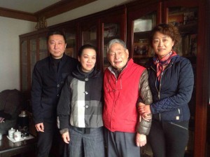 2016年1月30日 高中82届文课版部分学生拜访葛十朋老师