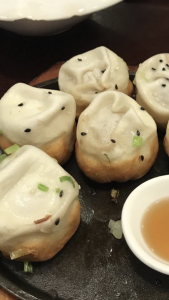 特色美食生煎包